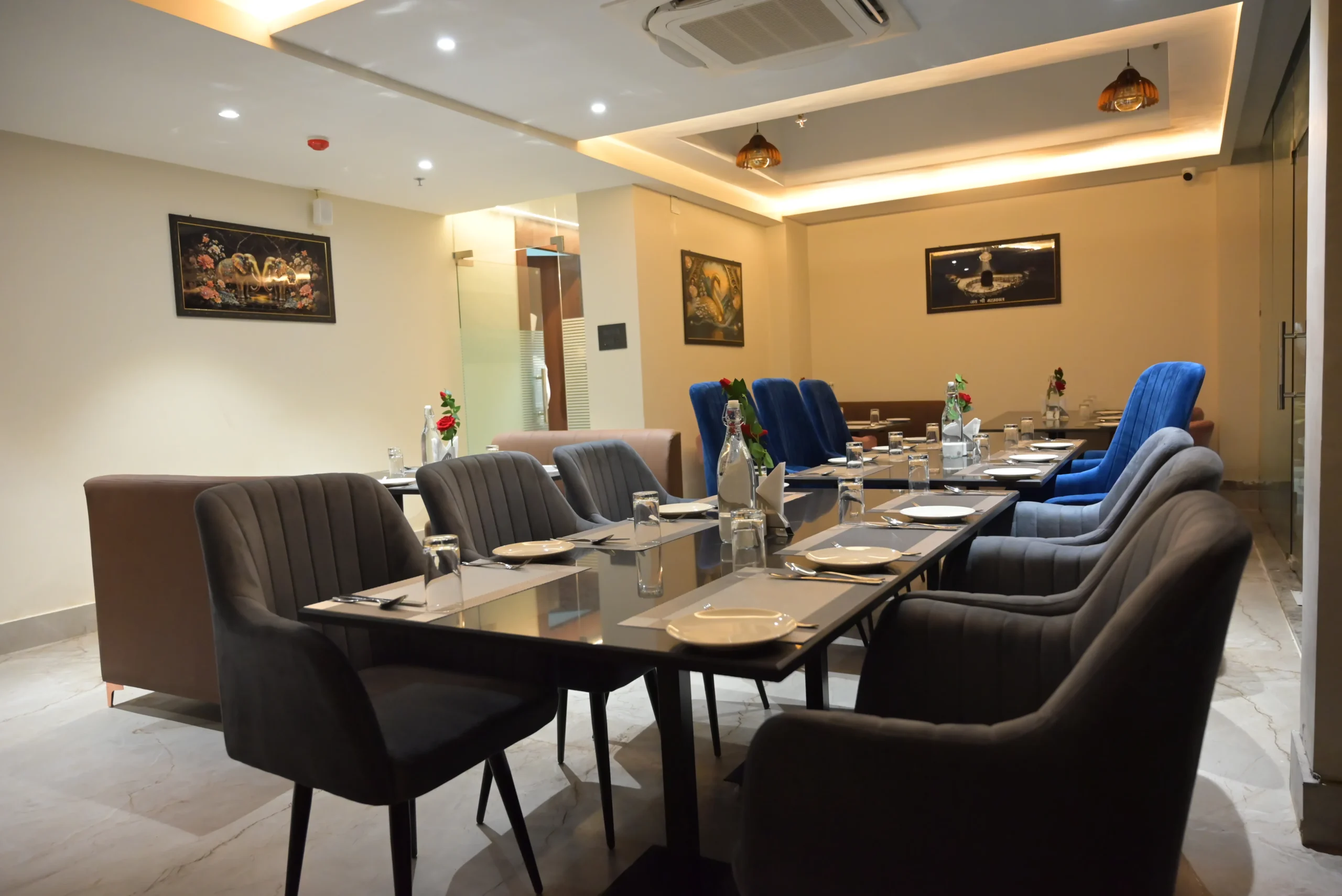 Dinning Area Of Hotel days Inn